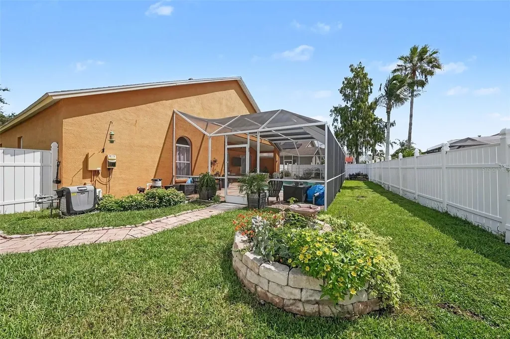 18425 Eastwyck Drive Tampa FL 33647