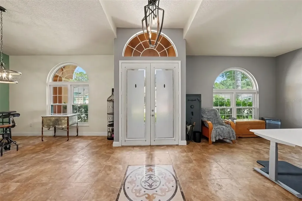 18425 Eastwyck Drive Tampa FL 33647