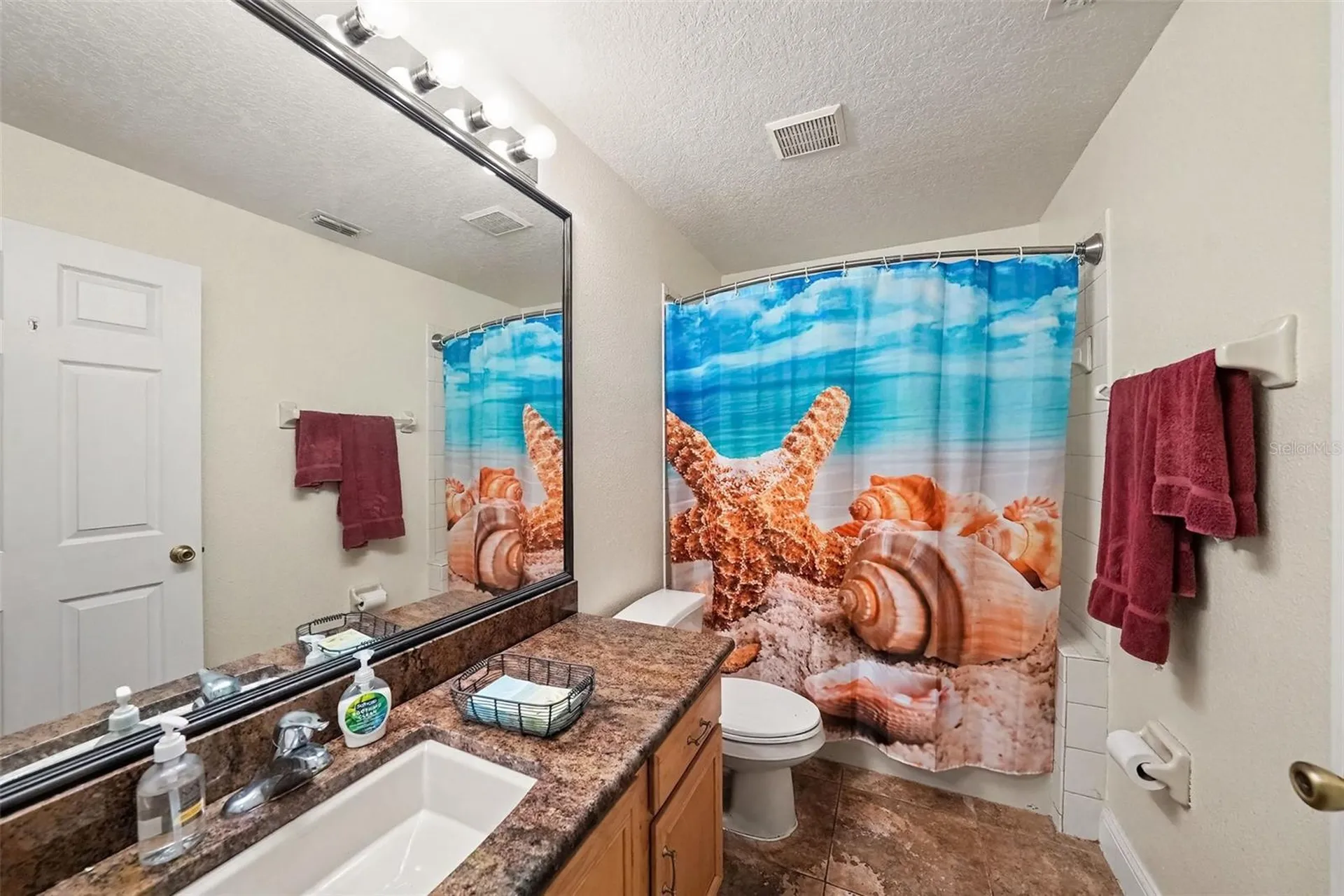 18425 Eastwyck Drive Tampa FL 33647