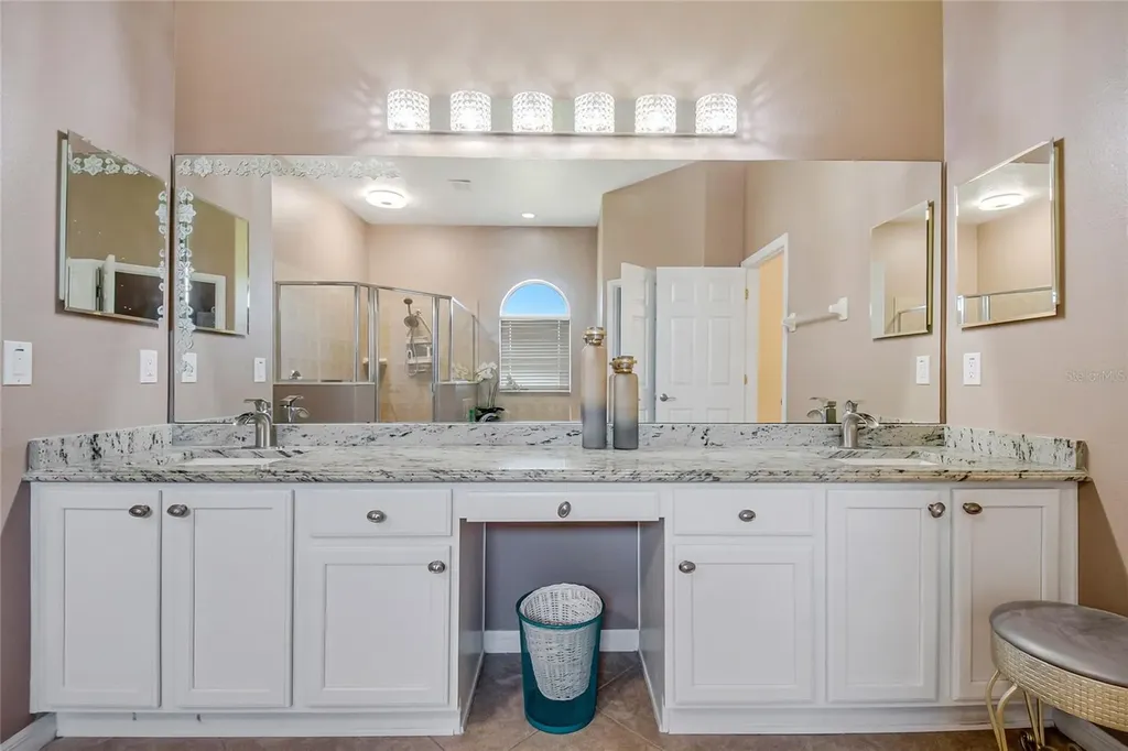 8615 Warwick Shore Crossing Orlando FL 32829