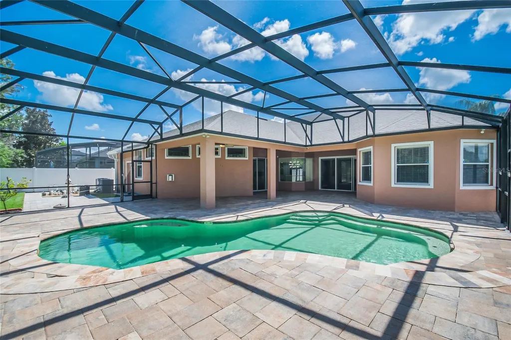 8615 Warwick Shore Crossing Orlando FL 32829