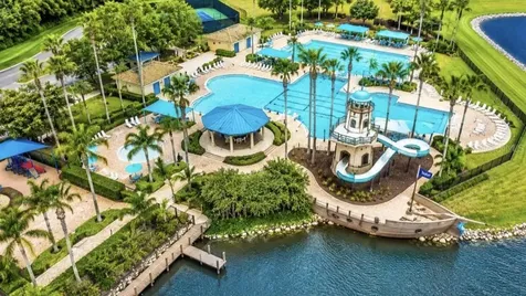 8615 Warwick Shore Crossing Orlando FL 32829