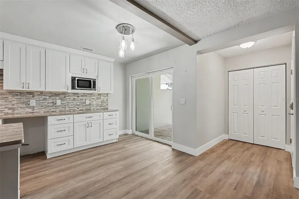 1502 16th Circle SE Largo FL 33771
