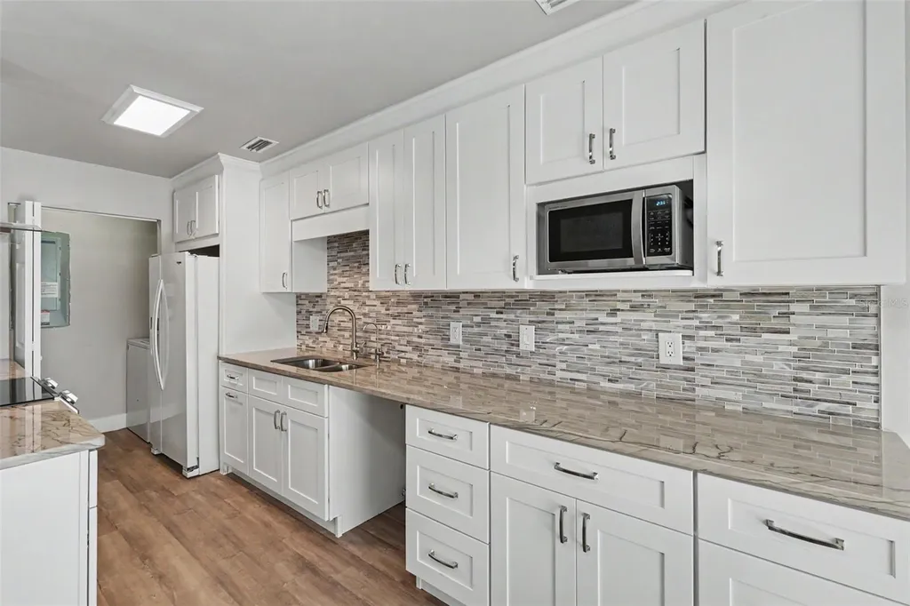 1502 16th Circle SE Largo FL 33771