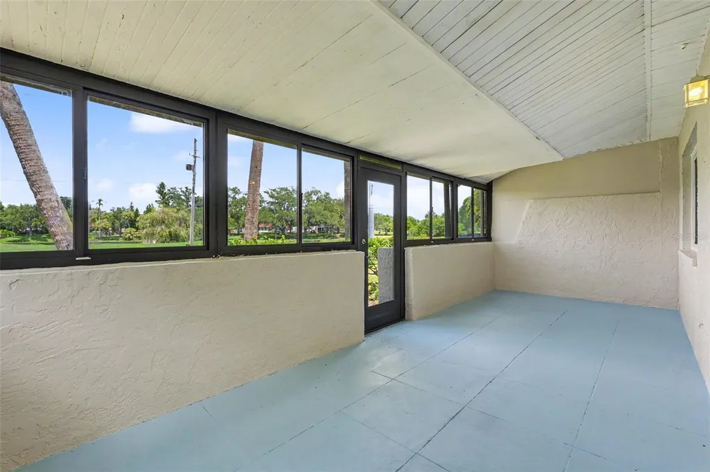 1502 16th Circle SE Largo FL 33771