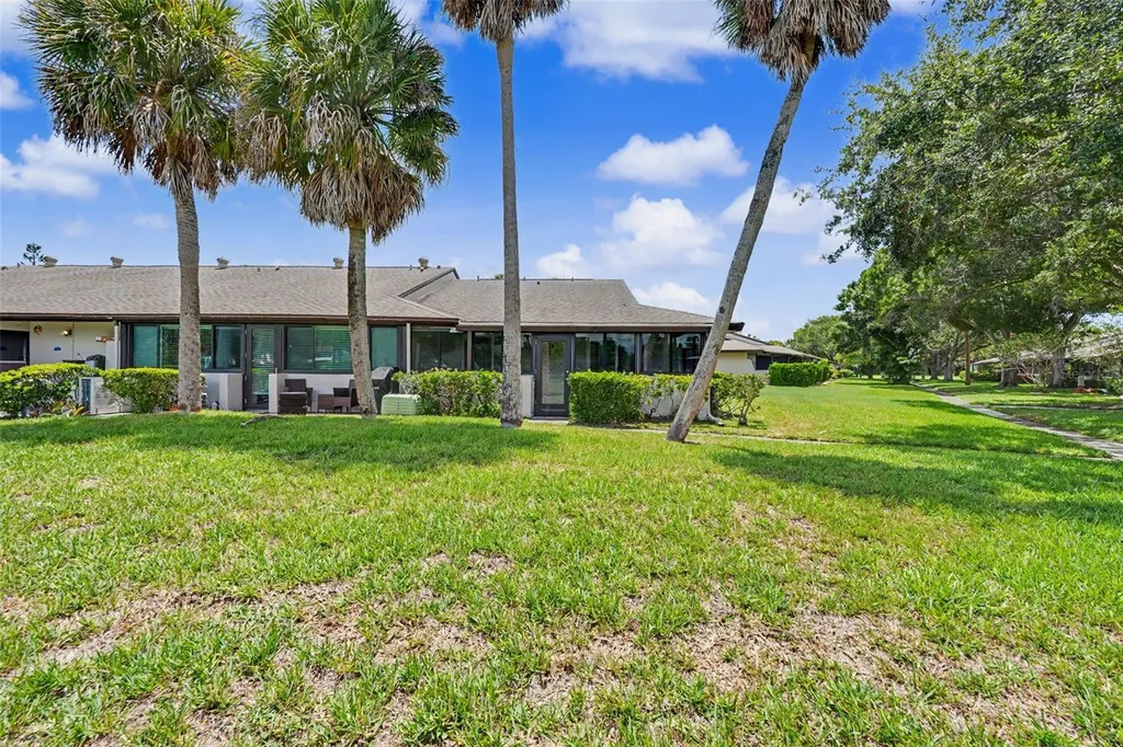 1502 16th Circle SE Largo FL 33771
