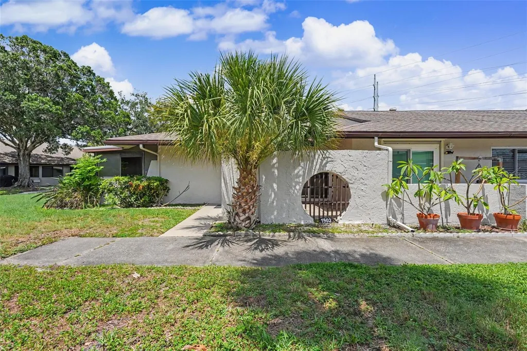 1502 16th Circle SE Largo FL 33771