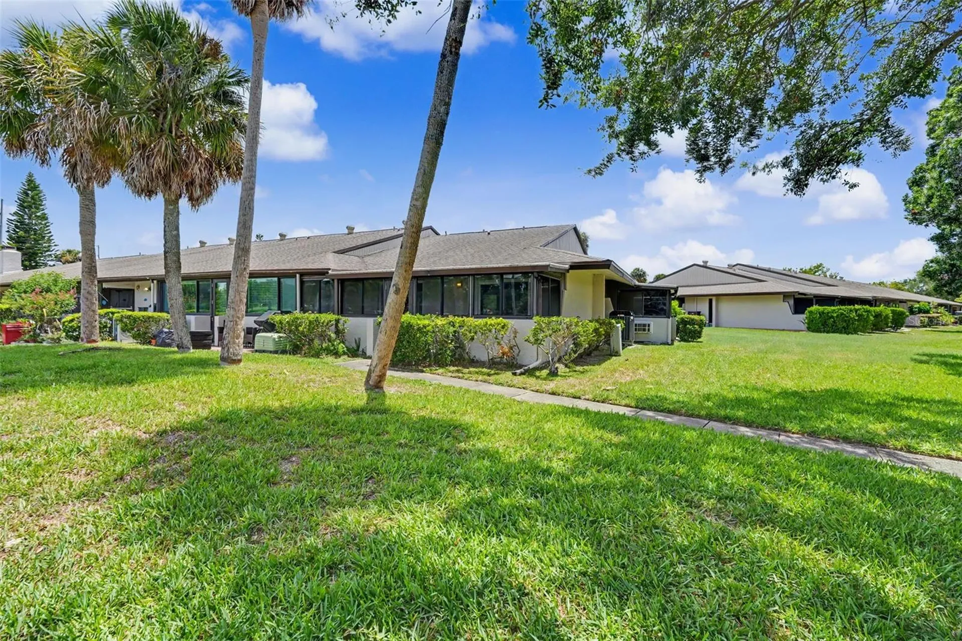 1502 16th Circle SE Largo FL 33771