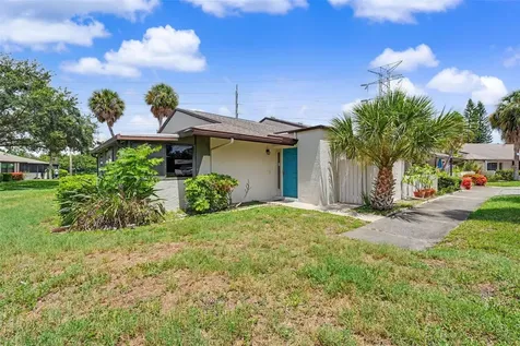 1502 16th Circle SE Largo FL 33771