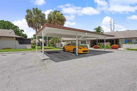 1502 16th Circle SE Largo FL 33771