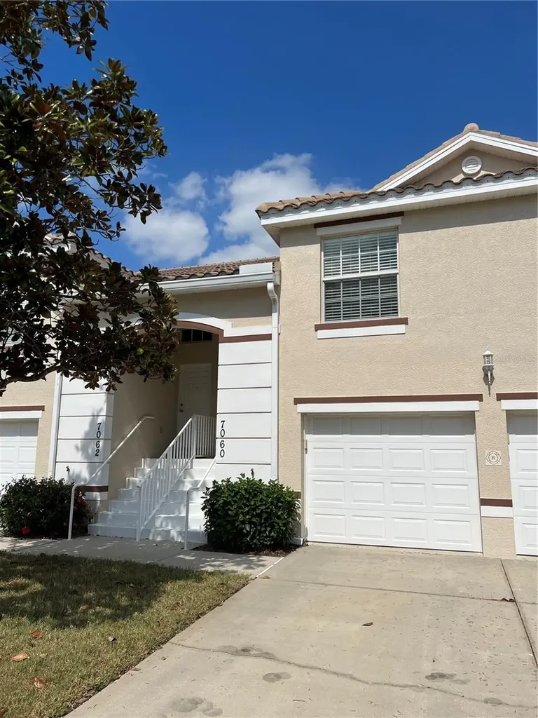 7060 Strand Circle Bradenton FL 34203