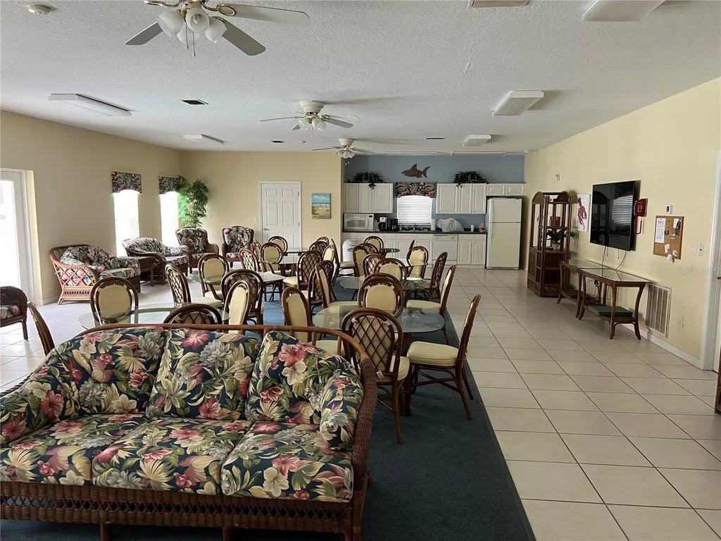 7060 Strand Circle Bradenton FL 34203