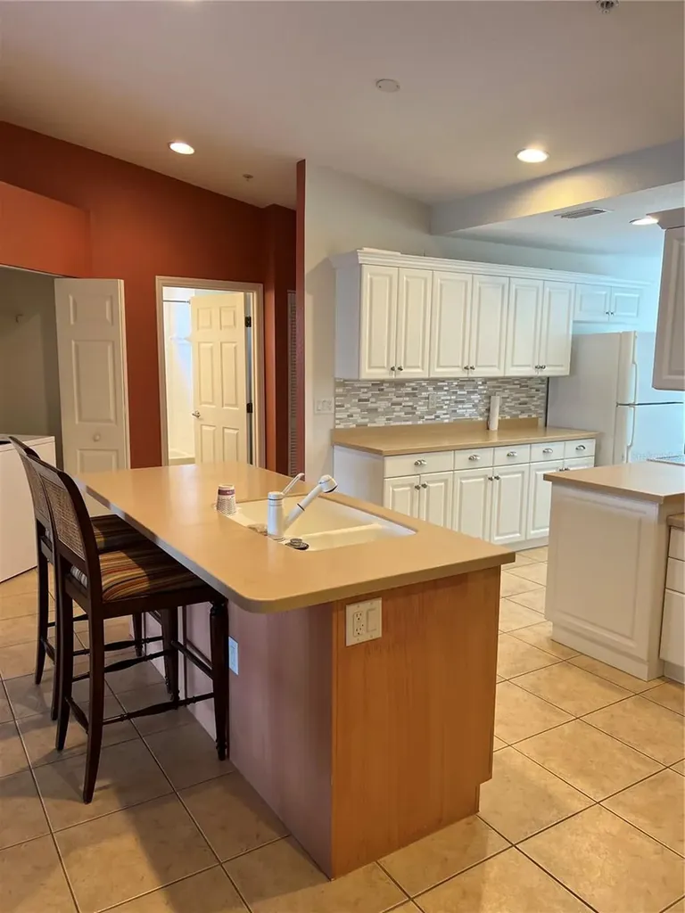7060 Strand Circle Bradenton FL 34203