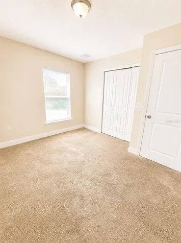 1002 Mayfair Place Kissimmee FL 34758