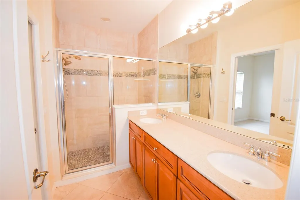3143 Capri Isle Way Orlando FL 32835