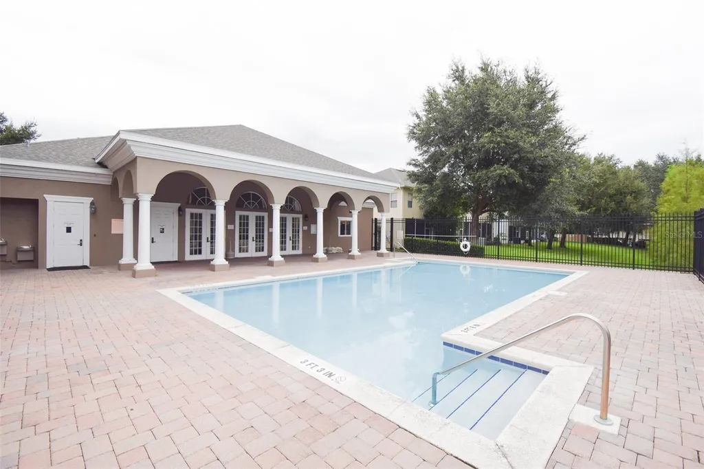 3143 Capri Isle Way Orlando FL 32835