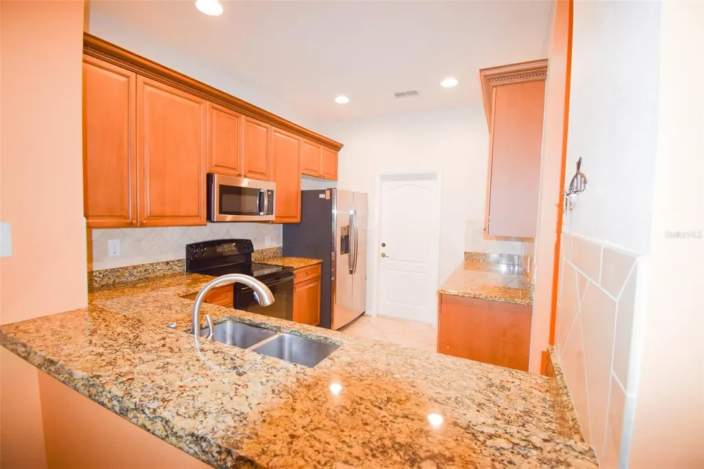 3143 Capri Isle Way Orlando FL 32835