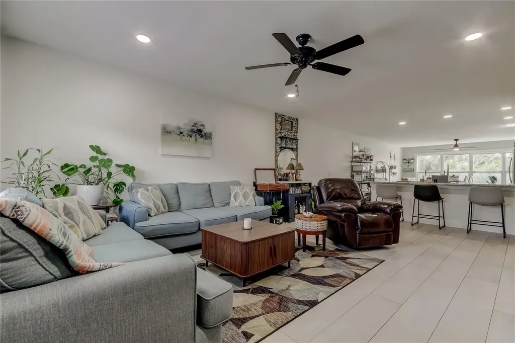 2170 Americus Boulevard N Clearwater FL 33763