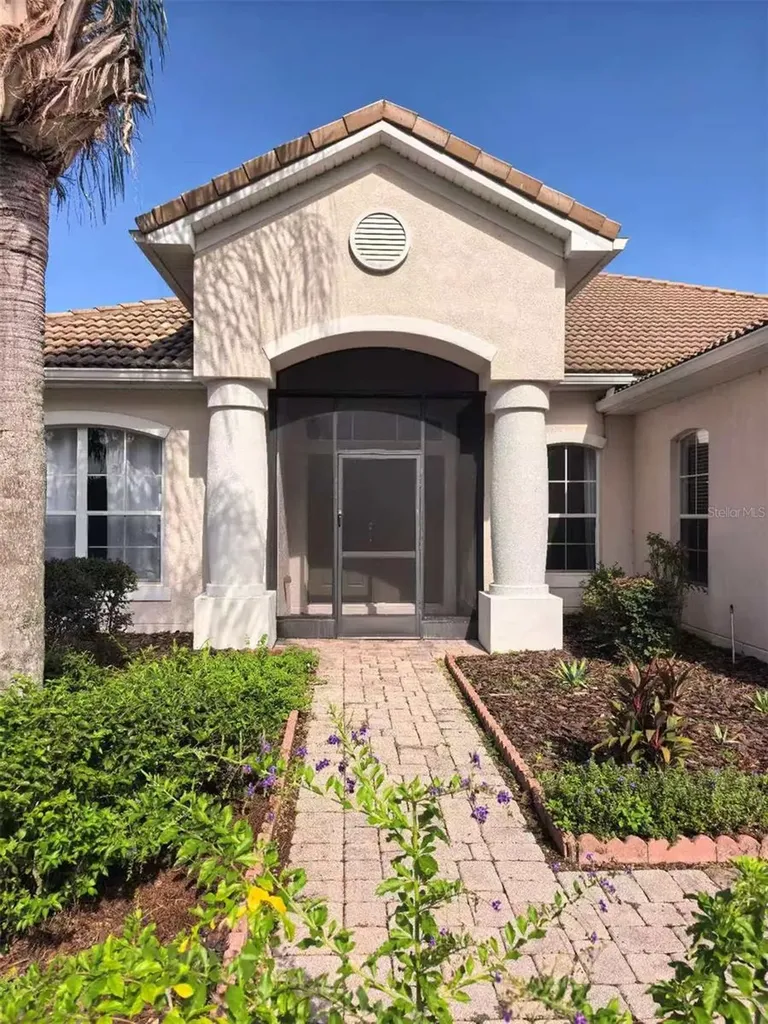 3520 Shorewood Drive Kissimmee FL 34746