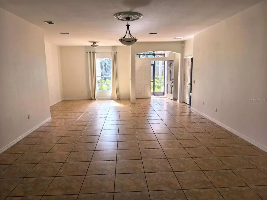3520 Shorewood Drive Kissimmee FL 34746