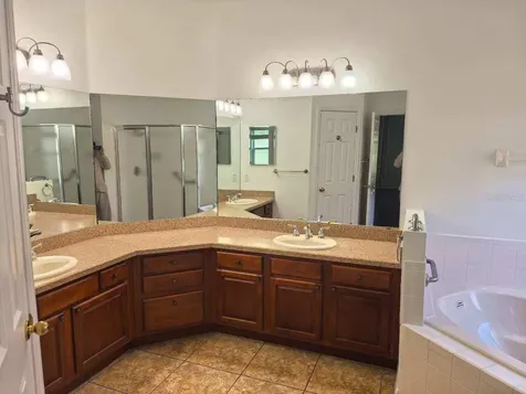 3520 Shorewood Drive Kissimmee FL 34746