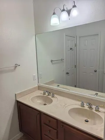 3520 Shorewood Drive Kissimmee FL 34746