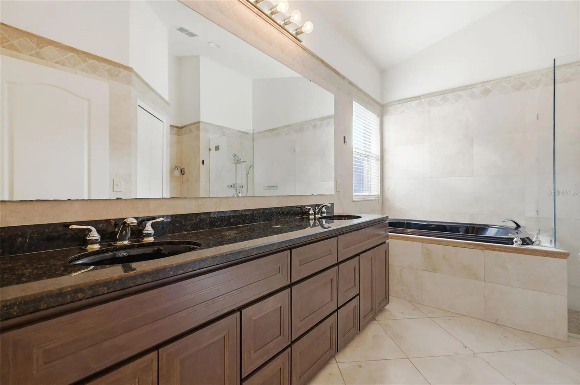 13714 Huntwick Drive Orlando FL 32837