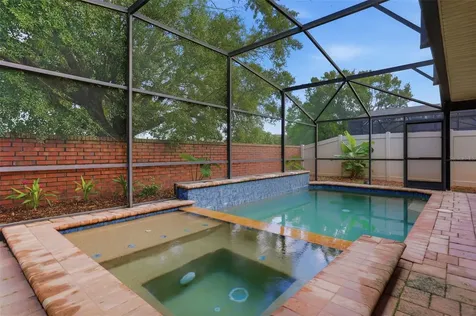 13714 Huntwick Drive Orlando FL 32837