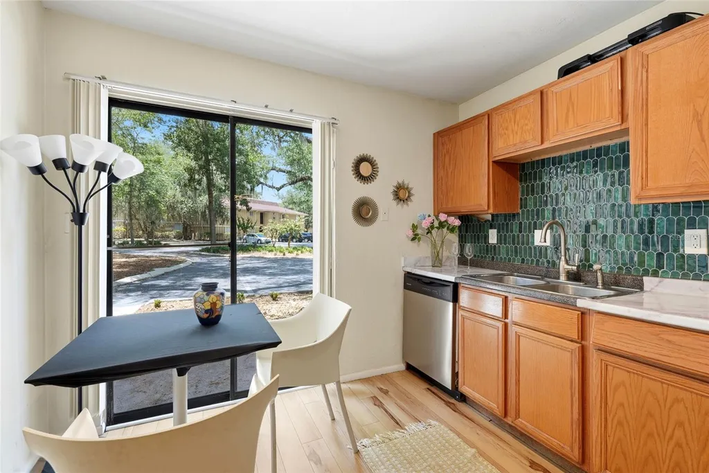 507 NW 39th Road Gainesville FL 32607