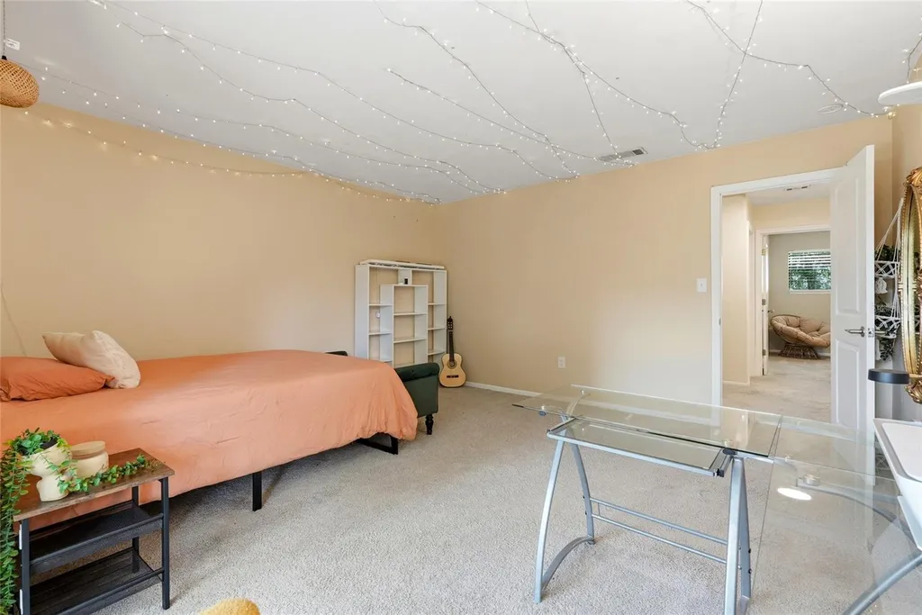 507 NW 39th Road Gainesville FL 32607