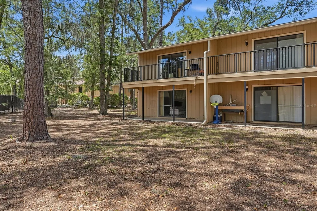 507 NW 39th Road Gainesville FL 32607
