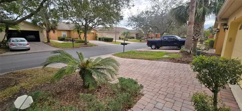 288 Grand Canal Drive Kissimmee FL 34759