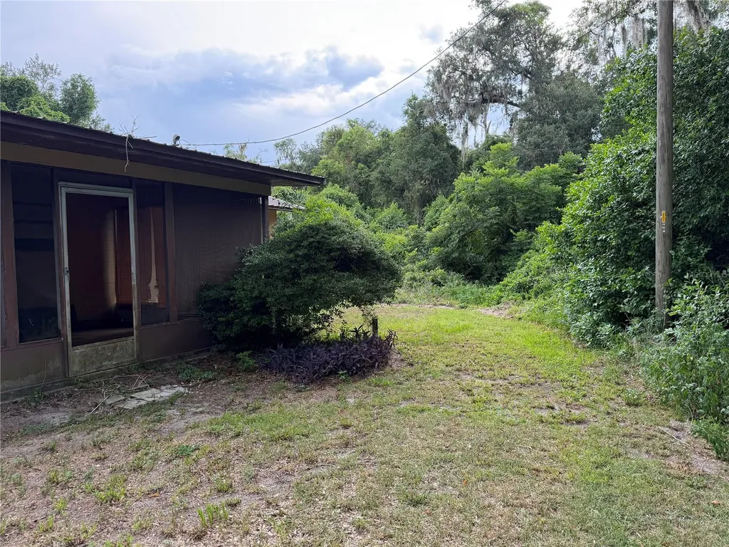 112 Jasper Street Bushnell FL 33513