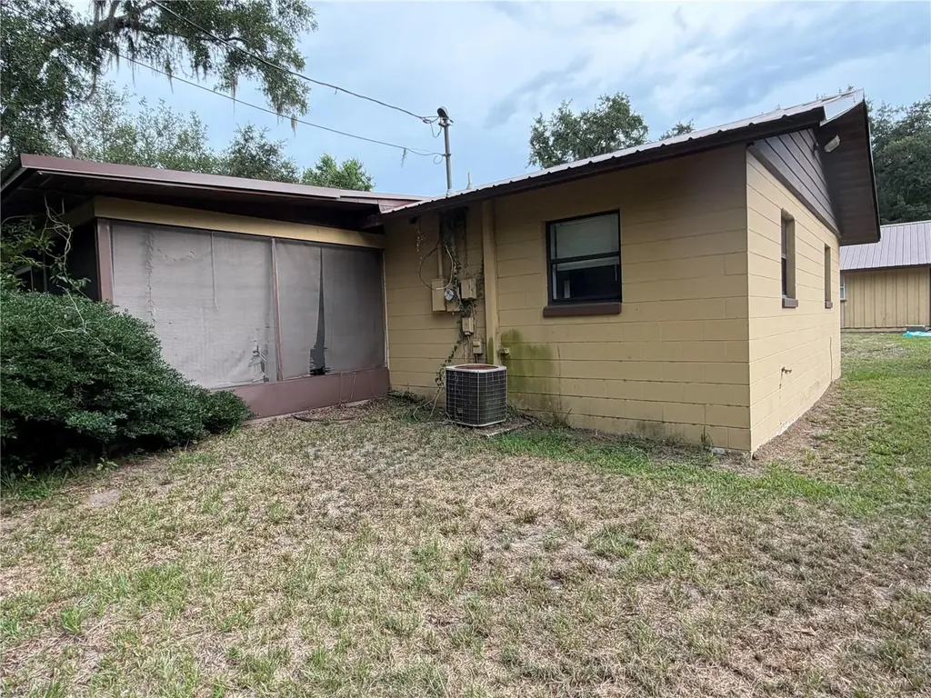112 Jasper Street Bushnell FL 33513