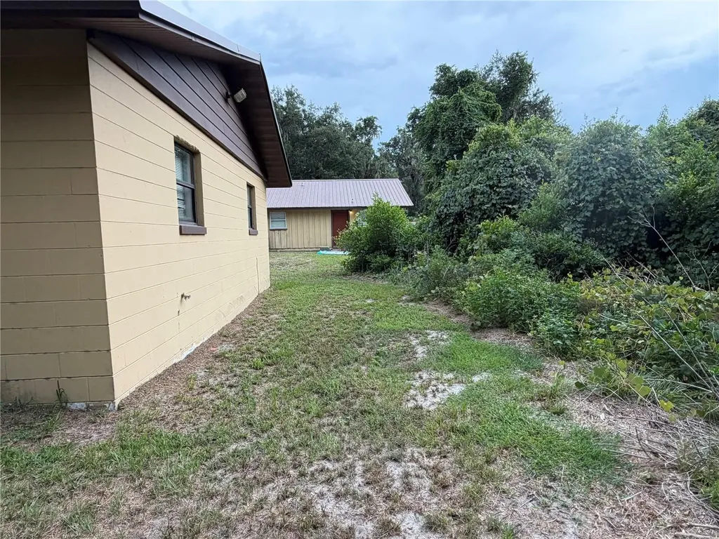 112 Jasper Street Bushnell FL 33513