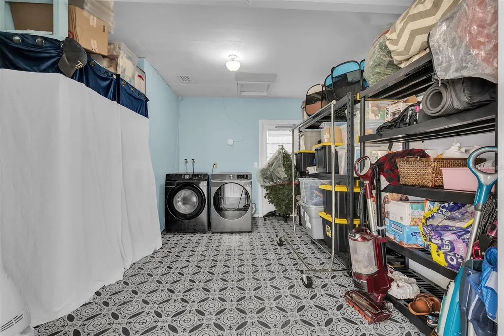 10509 Orange Grove Drive Tampa FL 33618