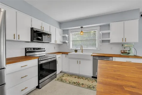 10509 Orange Grove Drive Tampa FL 33618