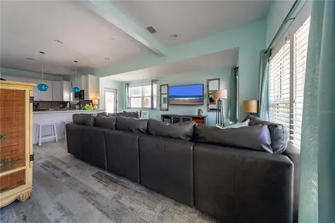 504 Spring Avenue Anna Maria FL 34216