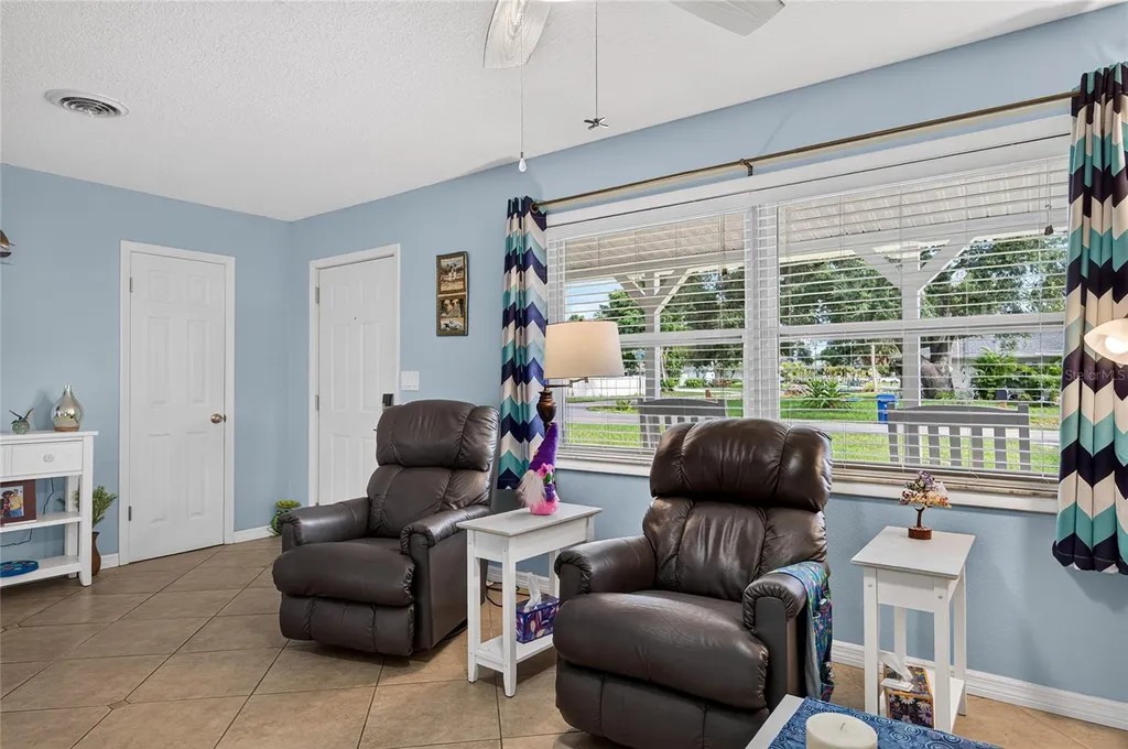 895 E Baffin Drive Venice FL 34293