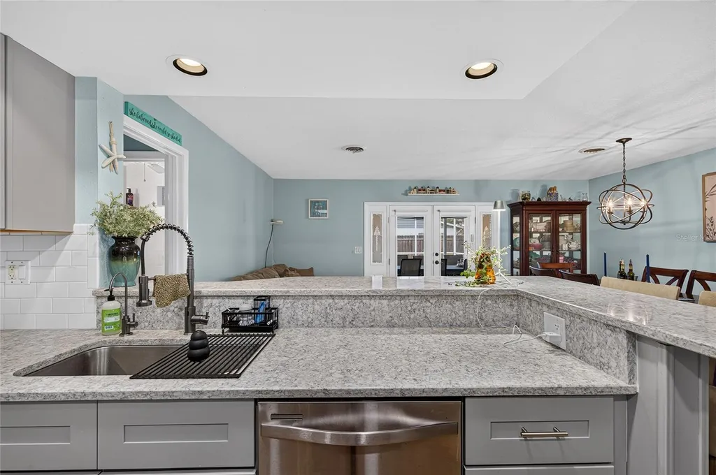 895 E Baffin Drive Venice FL 34293