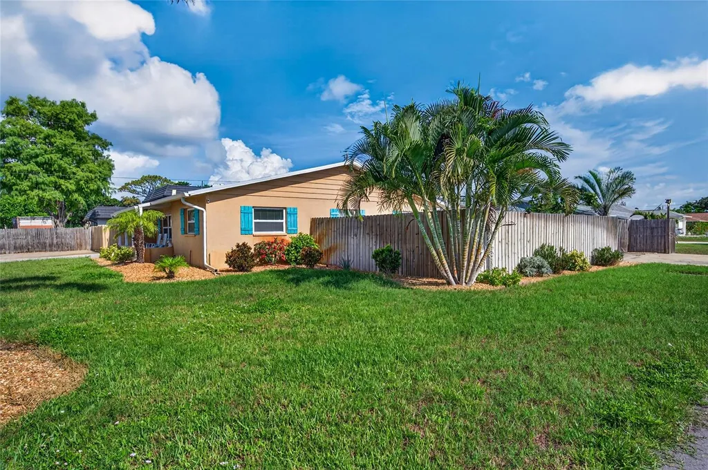 895 E Baffin Drive Venice FL 34293