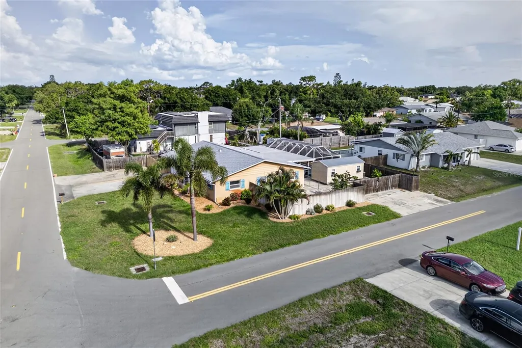 895 E Baffin Drive Venice FL 34293