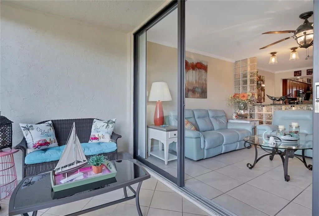 5231 Lake Village Drive Sarasota FL 34235