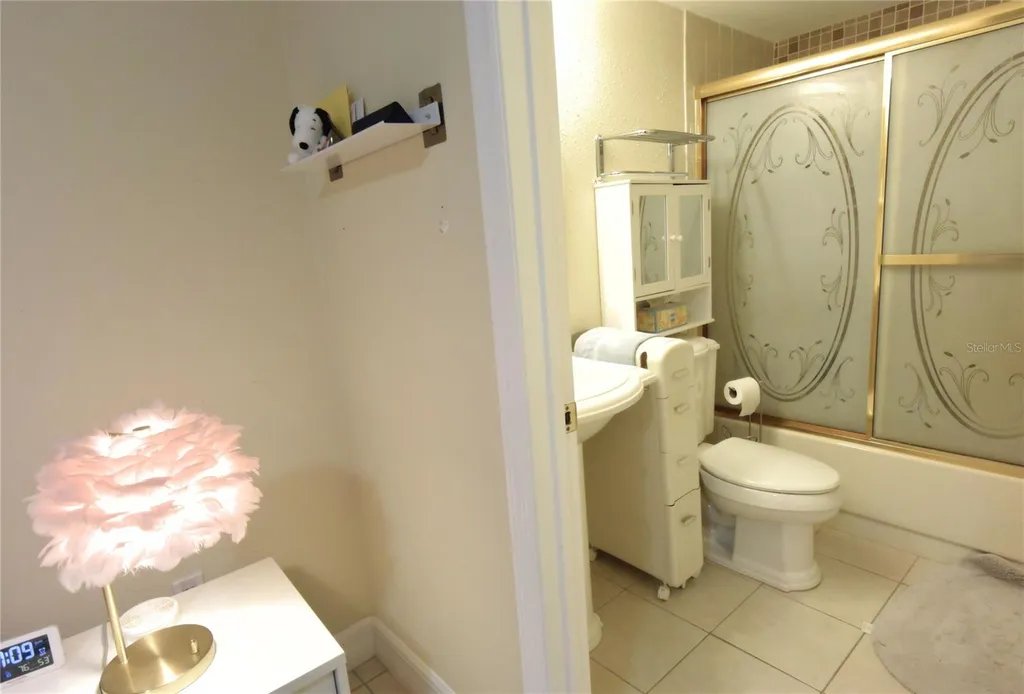 5231 Lake Village Drive Sarasota FL 34235