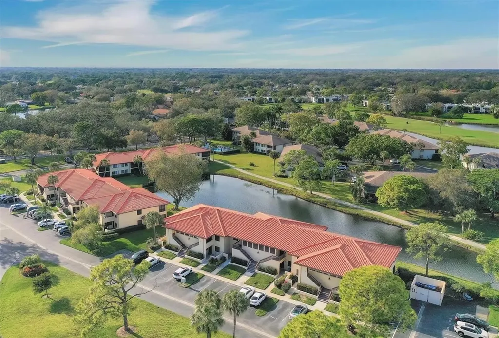 5231 Lake Village Drive Sarasota FL 34235