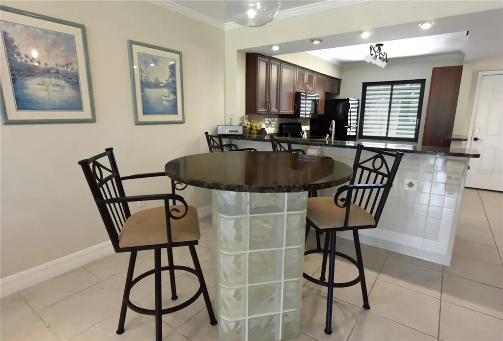5231 Lake Village Drive Sarasota FL 34235