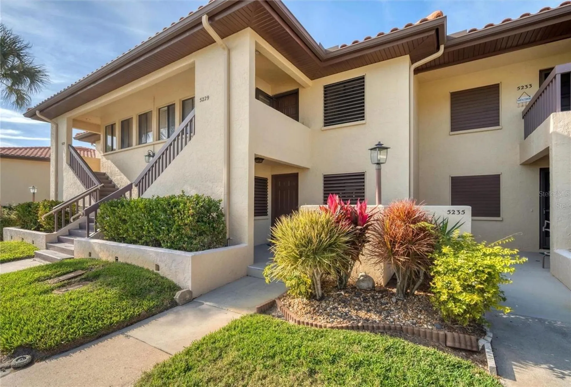 5231 Lake Village Drive Sarasota FL 34235