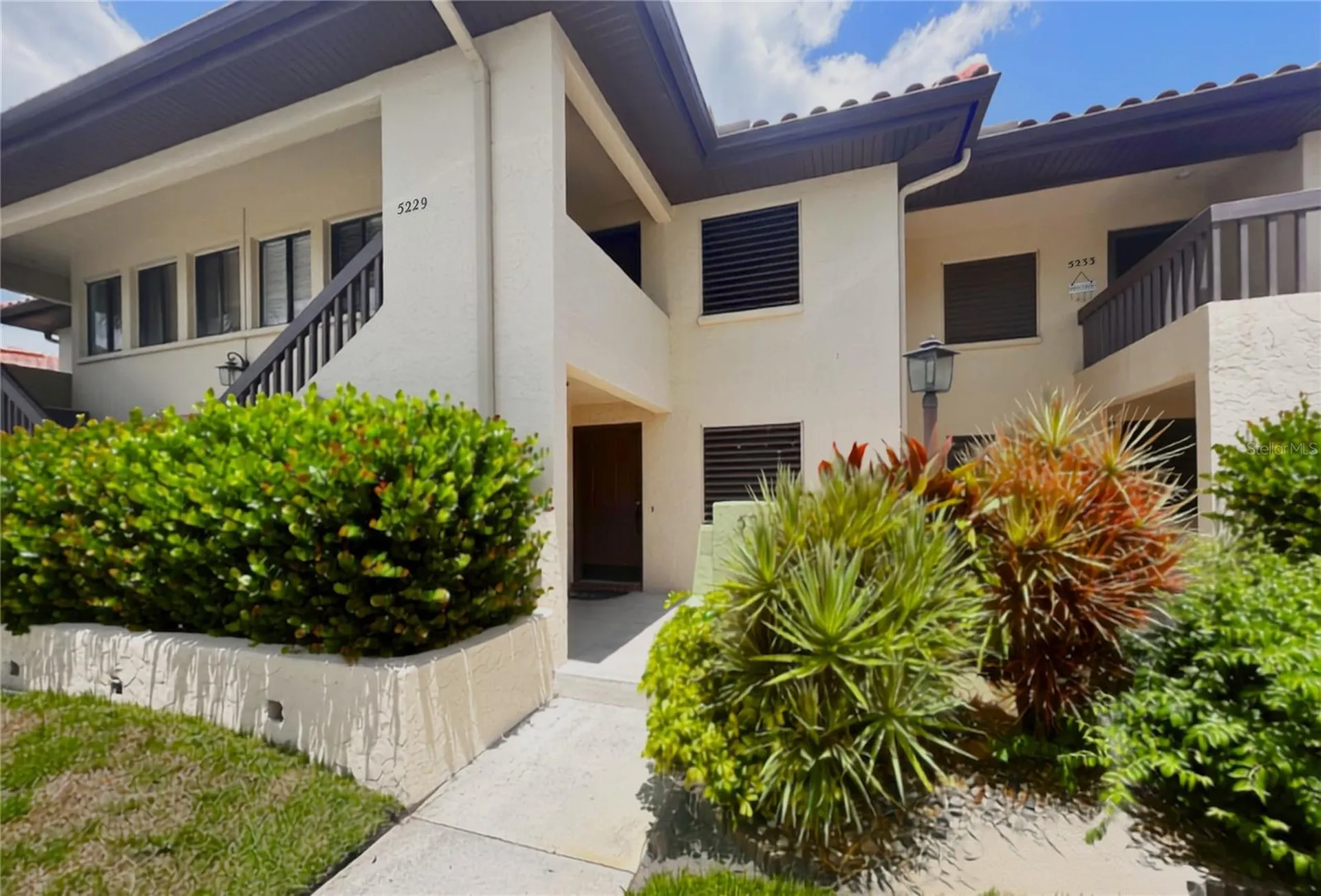 5231 Lake Village Drive Sarasota FL 34235