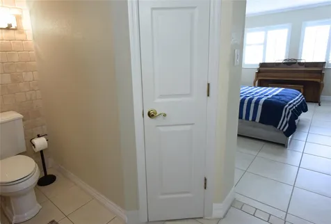 5231 Lake Village Drive Sarasota FL 34235