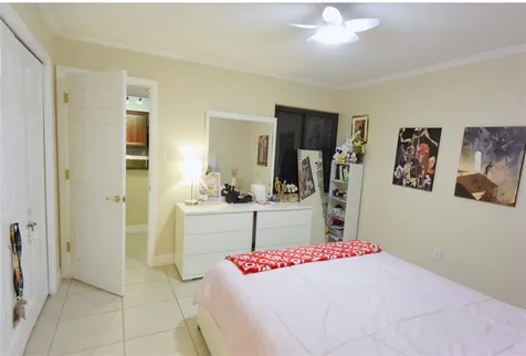 5231 Lake Village Drive Sarasota FL 34235